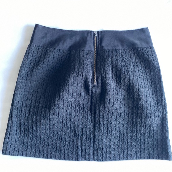 LOFT Black Textured Mini Skirt - Picture 2 of 5